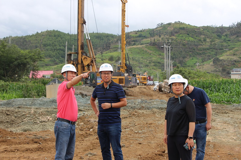 1594797911923027.jpg 現(xiàn)場踏勘..JPG