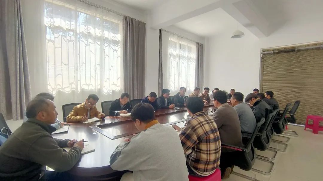 1677806574585905.jpg 2023-2-28-路艷松到昆明滇池綠道建設(shè)項目檢查.jpg